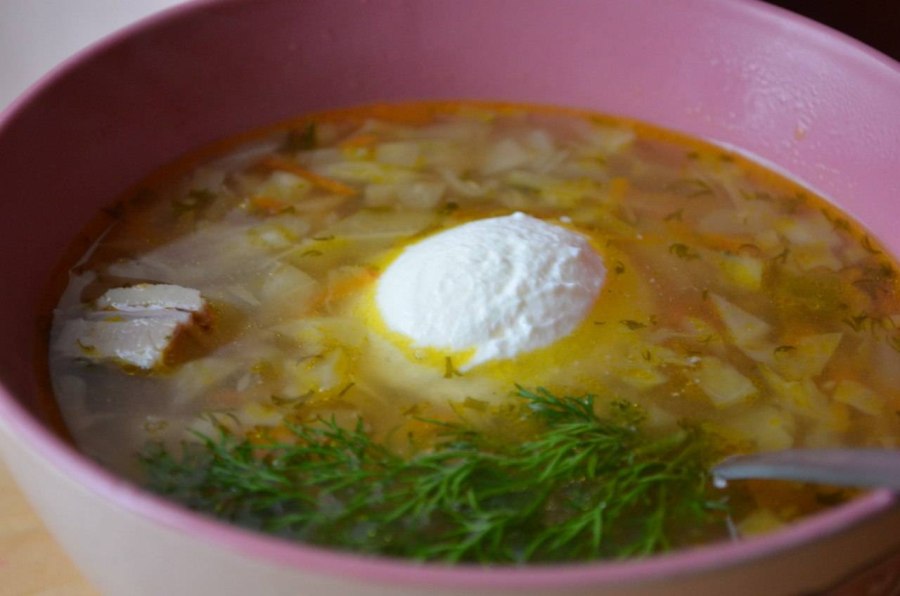 Щи с квашеной капустой